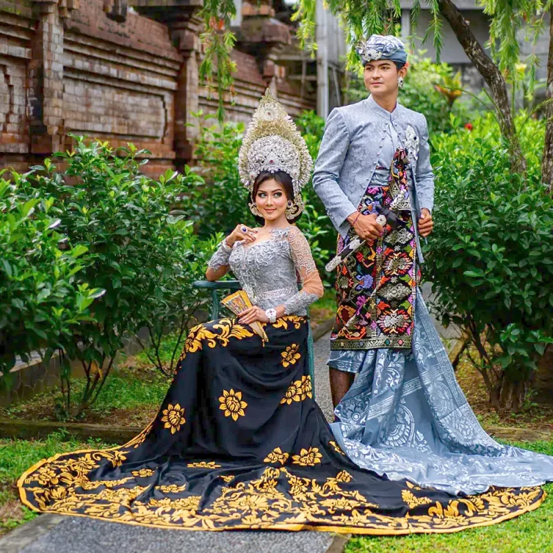 Paket Prewedding Outdoor & Indoor 3 Jam - Gambar 2